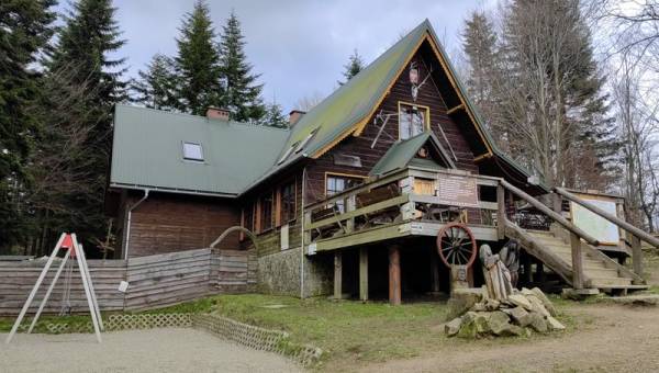 Schronisko PTTK na Kudlaczach - Beskid Wyspowy
